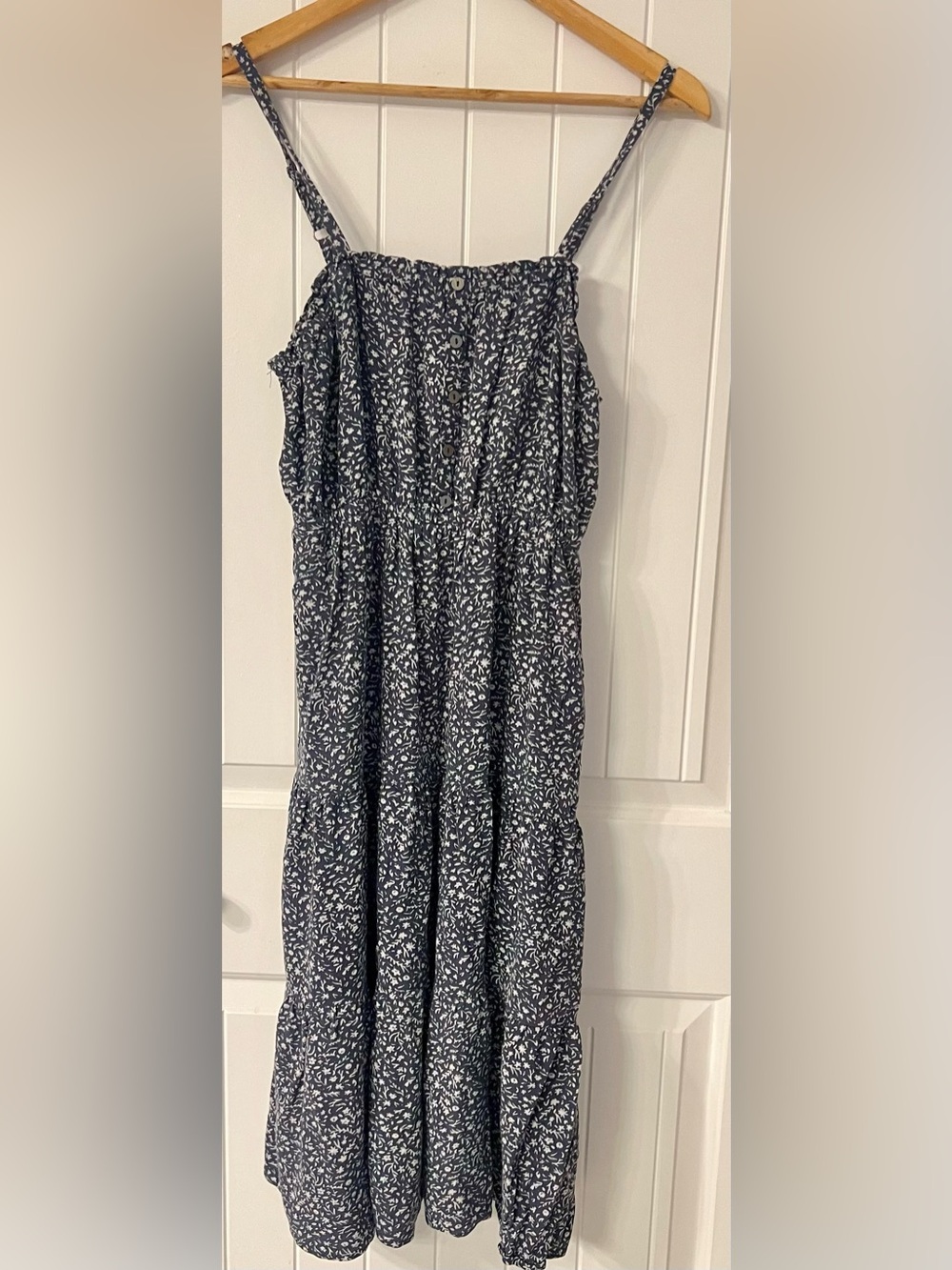 Universal Thread Navy and White Floral Button-Front Dress